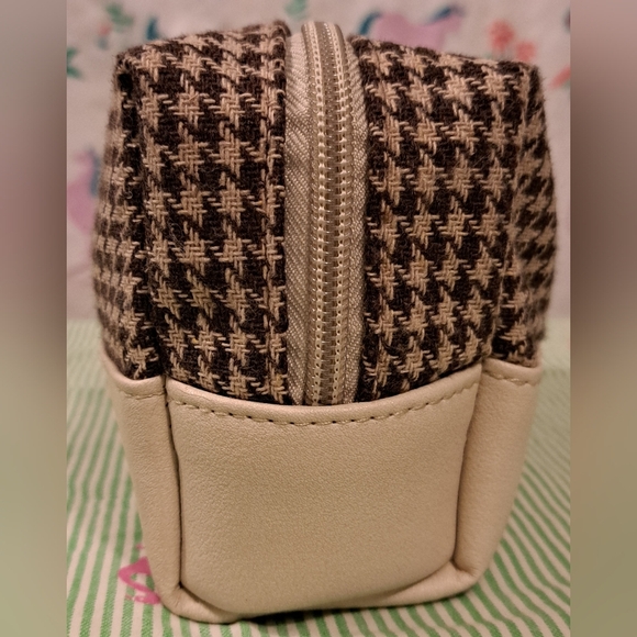 Hackett London Turkish Airline Neutral Houndstooth Cosmetic Makeup Travel Pouch - Picture 4 of 7